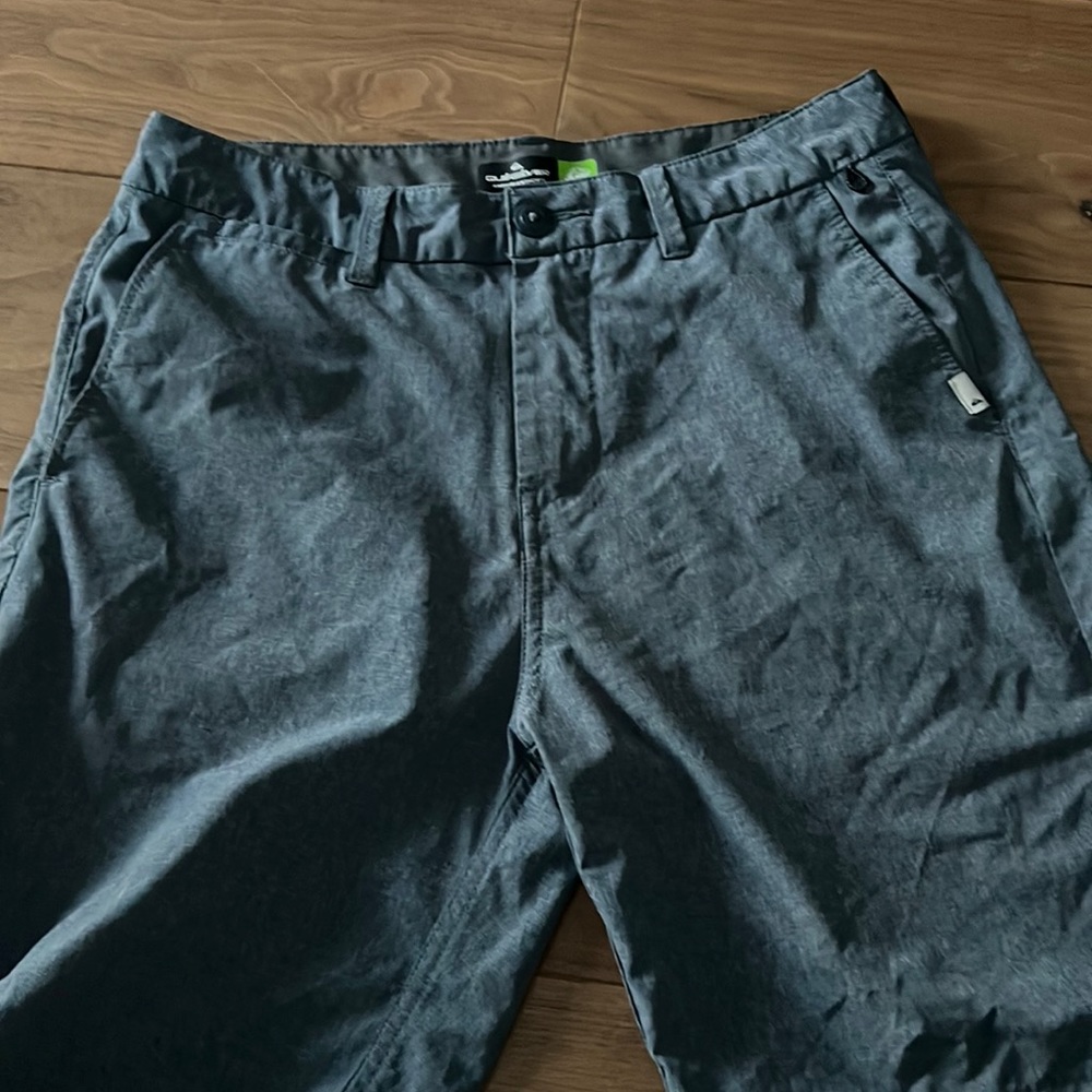 Ocean Union Amphibian 20" Hybrid Shorts size 29 waist boys 14/16 light gray blue